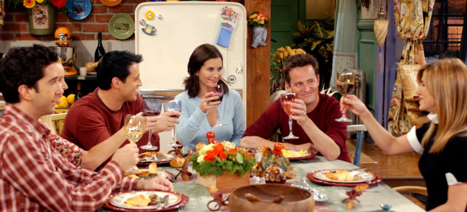 Why You Should Host A Friendsgiving