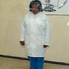 This is a photo of Araceli Vazquez taken on April 1, 2004. She was the short middle aged woman known as “La Mataviejitas” 